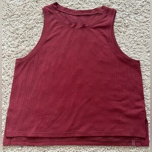 Lululemon Train To Be Tank size 4